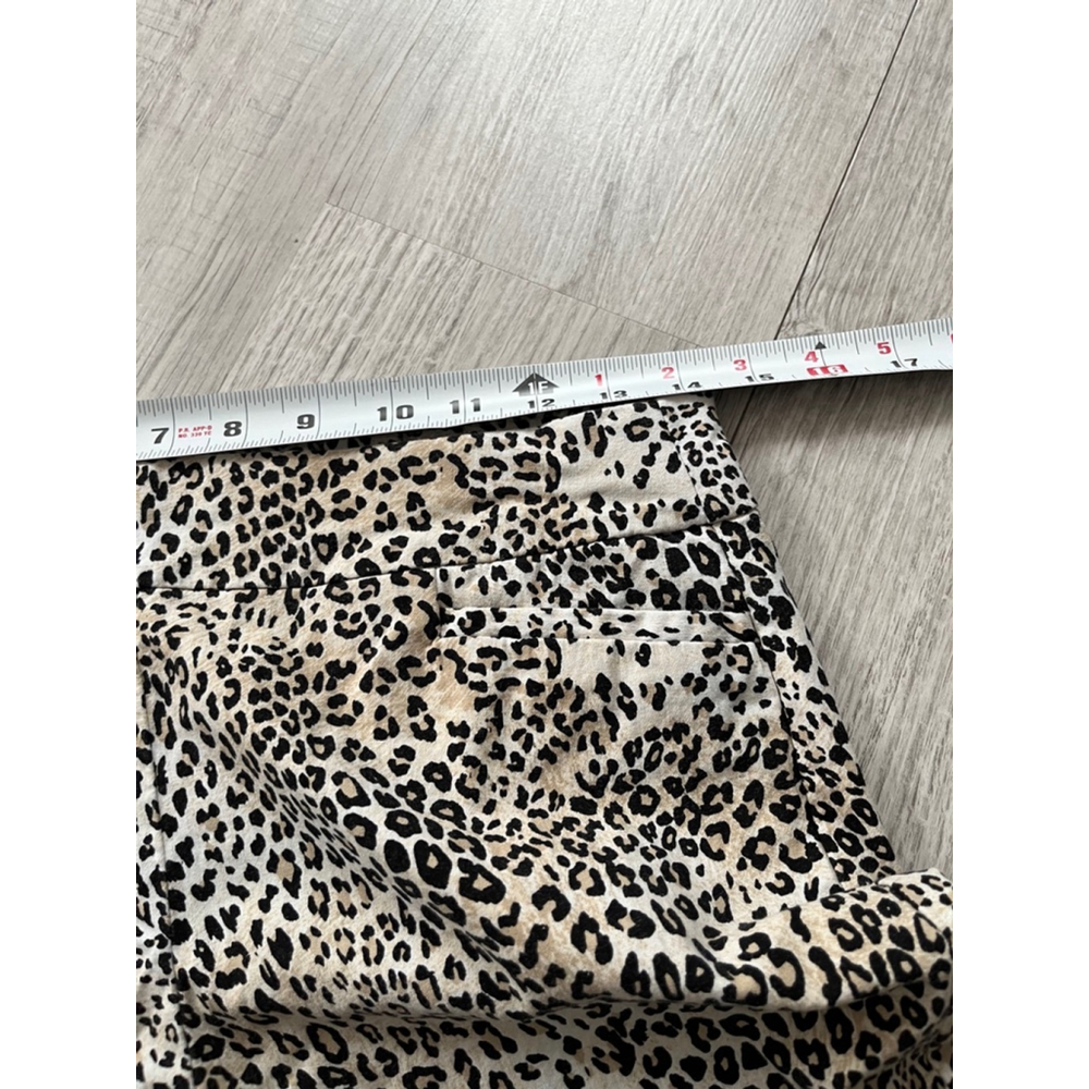 Chico’s so slimming animal print ankle pants size 4 - Picture 6 of 10